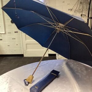 Knirps Blue Umbrella. Very very awesome vintage item.💙💙💙💙💙💙